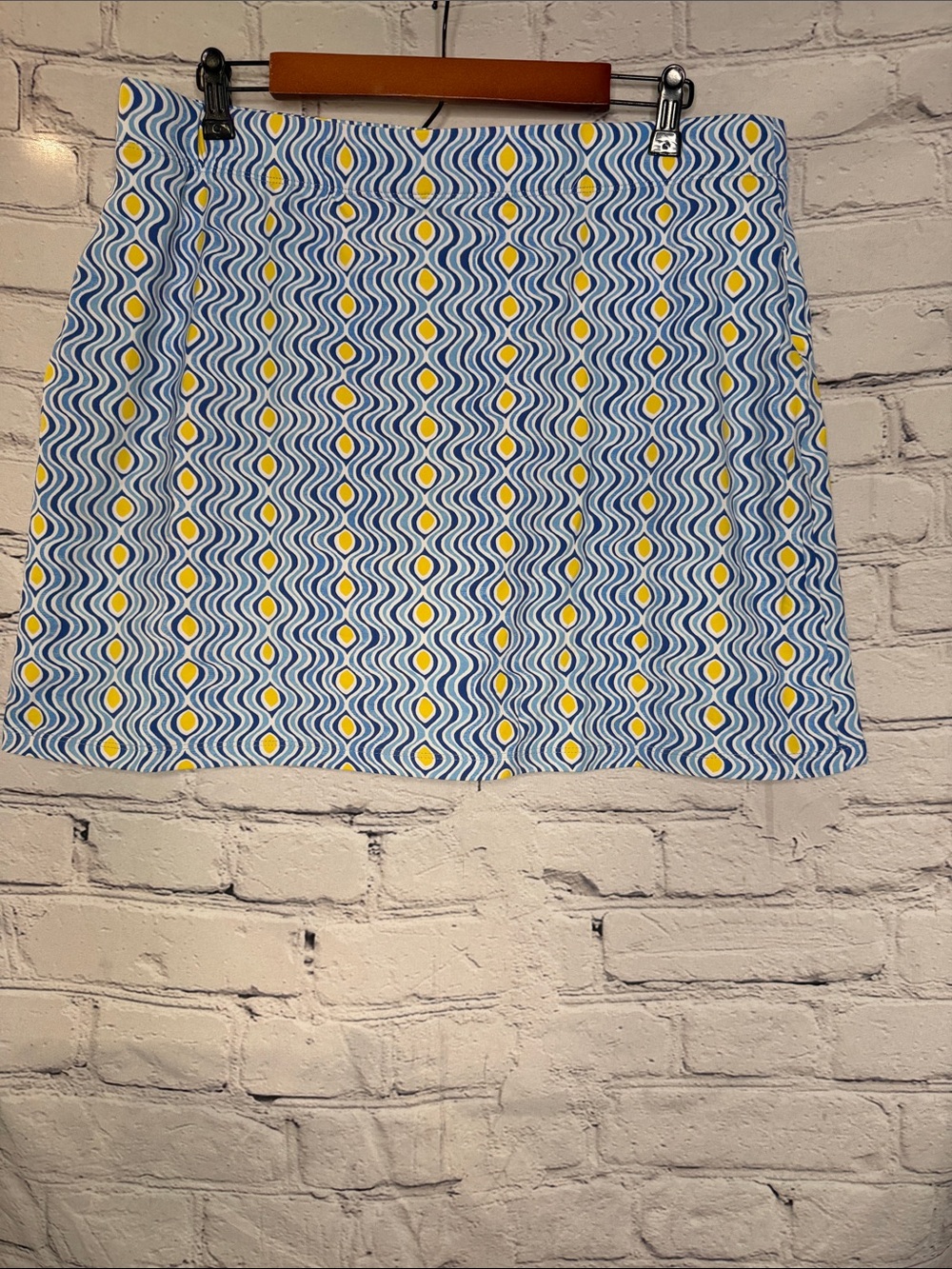 J. McLaughlin Blue & Yellow Retro Wave Print Skort Size X-Large